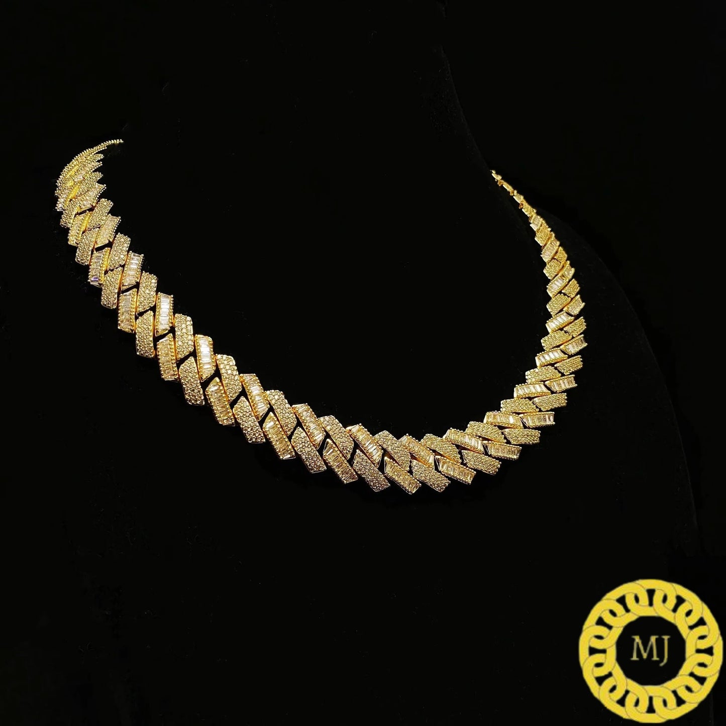 Heavy Solid 925 Sterling Silver Men's VVS1 Moissanite Diamonds Studded Cuban Chain,Icedout Rapper chains, 16mm wide, Quality Box Clasp