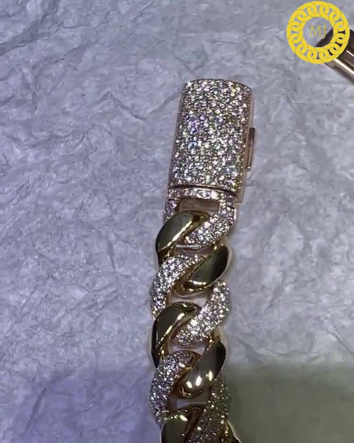 Heavy Quality | 15mm Icy Cuban Link Chain | VVS1 Quality Moissanite Diamond | 925 Sterling Silver | Gold Plated | Gift For Men and Women |