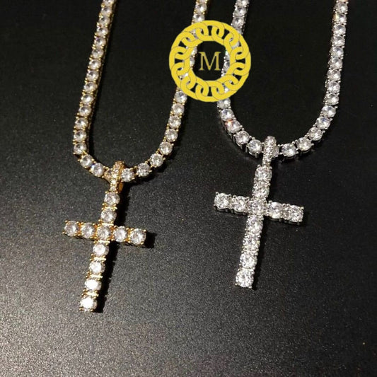 5 MM VVS Moissanite Diamond Cross Pendant, Moissanite 925 Silver Pendant For Men & Women, Charm Pendant, Wedding Pendant, Anniversary gift