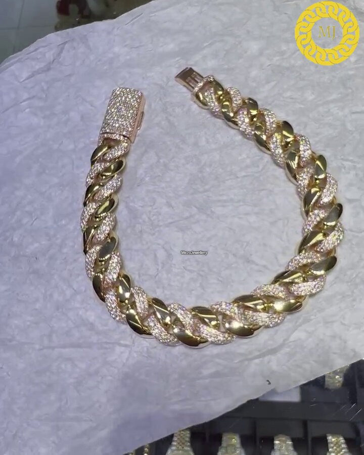 Heavy Quality | 15mm Icy Cuban Link Chain | VVS1 Quality Moissanite Diamond | 925 Sterling Silver | Gold Plated | Gift For Men and Women |