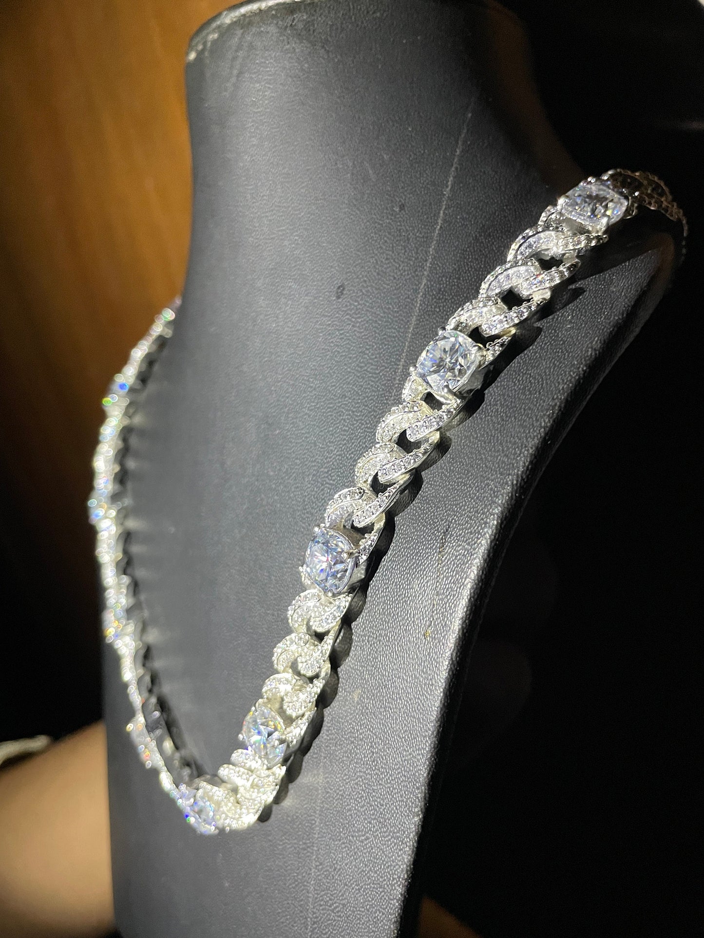 Heavy Solid 925 Sterling Silver Men's VVS1 Moissanite Diamonds Studded Cuban Chain,Icedout Rapper chains,10mm wide,Quality Clasp,Cushion