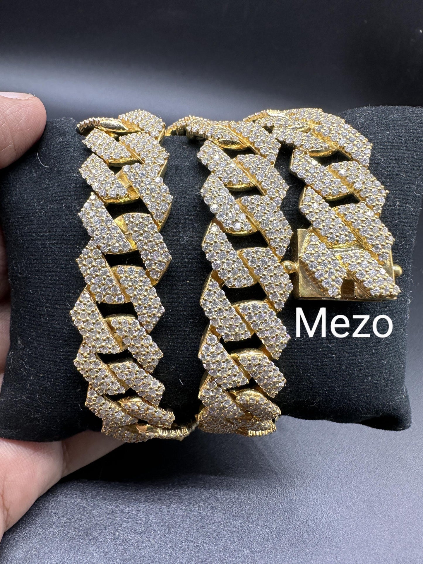 Heavy Solid 925 Sterling Silver Men's VVS1 Moissanite Diamonds Studded Cuban Chain,Icedout Rapper chains,18 mm wide, Icy Quality Box Clasp