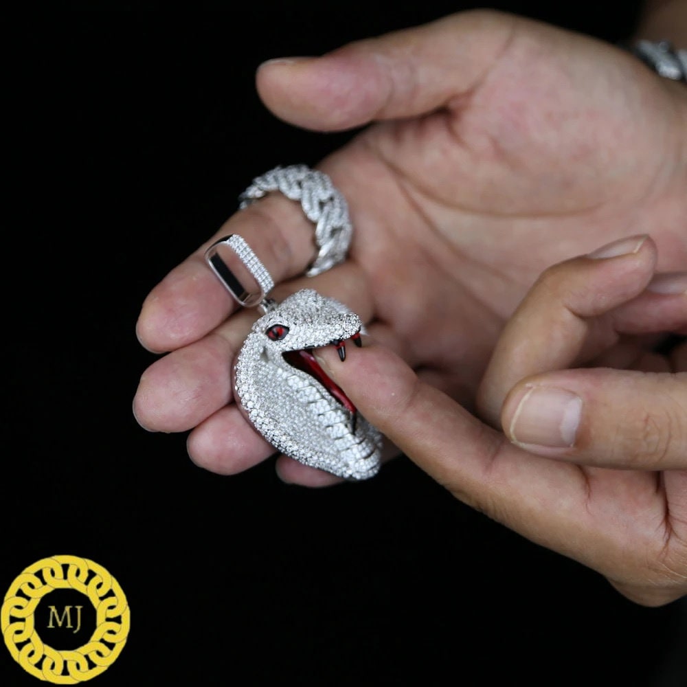 Hip Hop VVS 3d Moissanite Cobra Snake Necklace,Iced Out Big Bail Red Tongue Snake Pendant Chain,with Free Rope Chain,Birthday Gifts for him