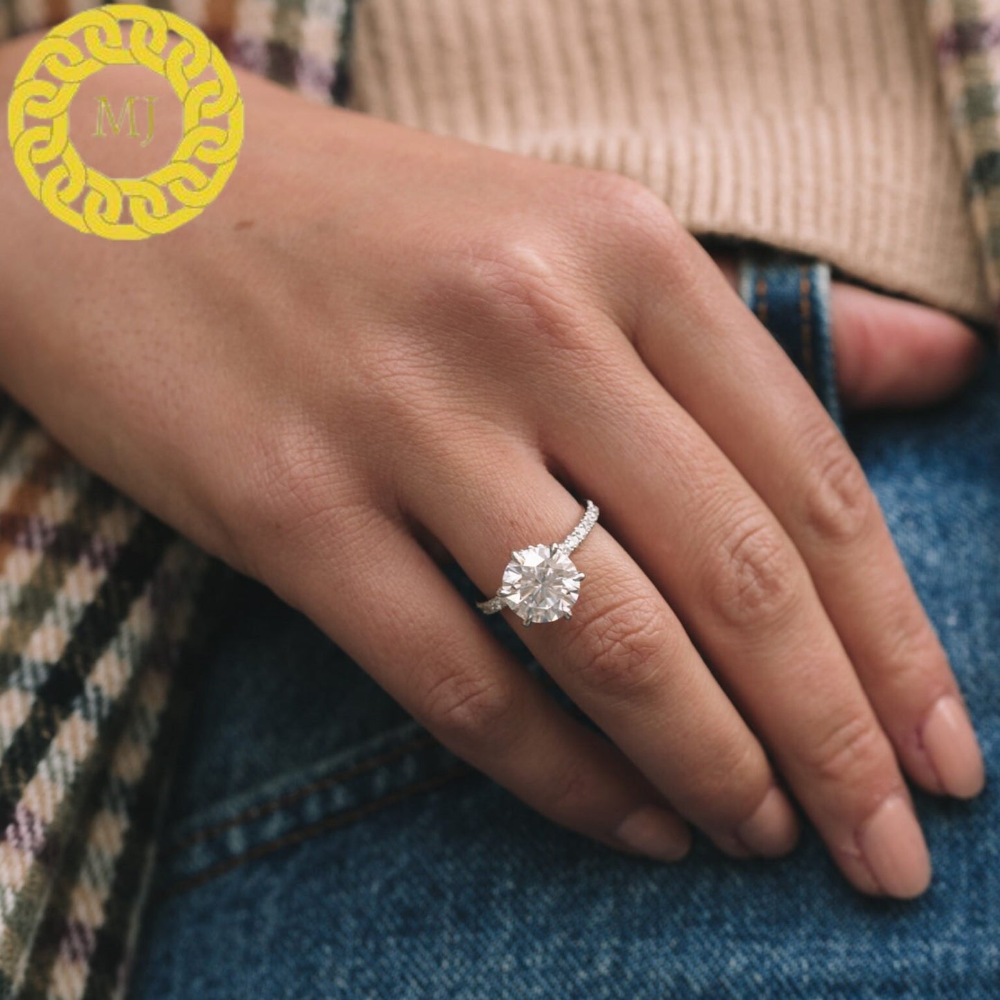 stunning 10mm Round cut Moissanite Diamond ring in 6 claw setting with a gorgeous wrap around Hidden Halo,finished by 2mm Pavé band