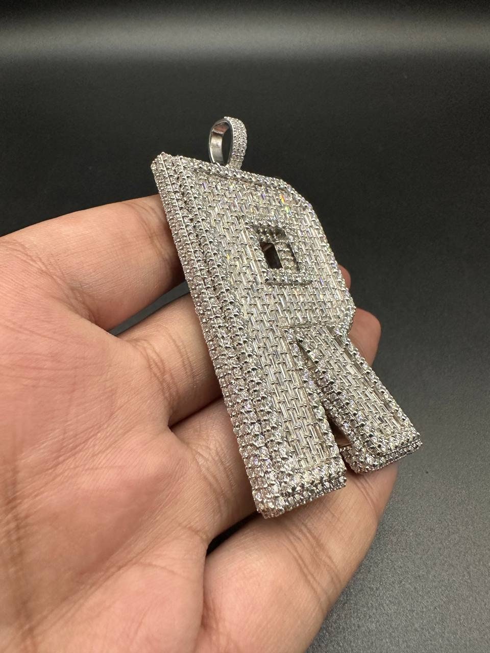 Moissanite Baguette Font Hip Hop Custom Name Necklace,Iced Out Pendant,Initial R Letter Personalized Pendant,Icy Necklace ,R letter pendant