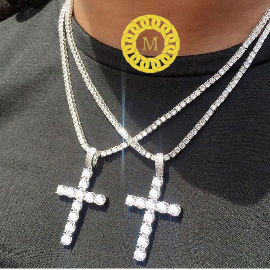 5 MM VVS Moissanite Diamond Cross Pendant, Moissanite 925 Silver Pendant For Men & Women, Charm Pendant, Wedding Pendant, Anniversary gift