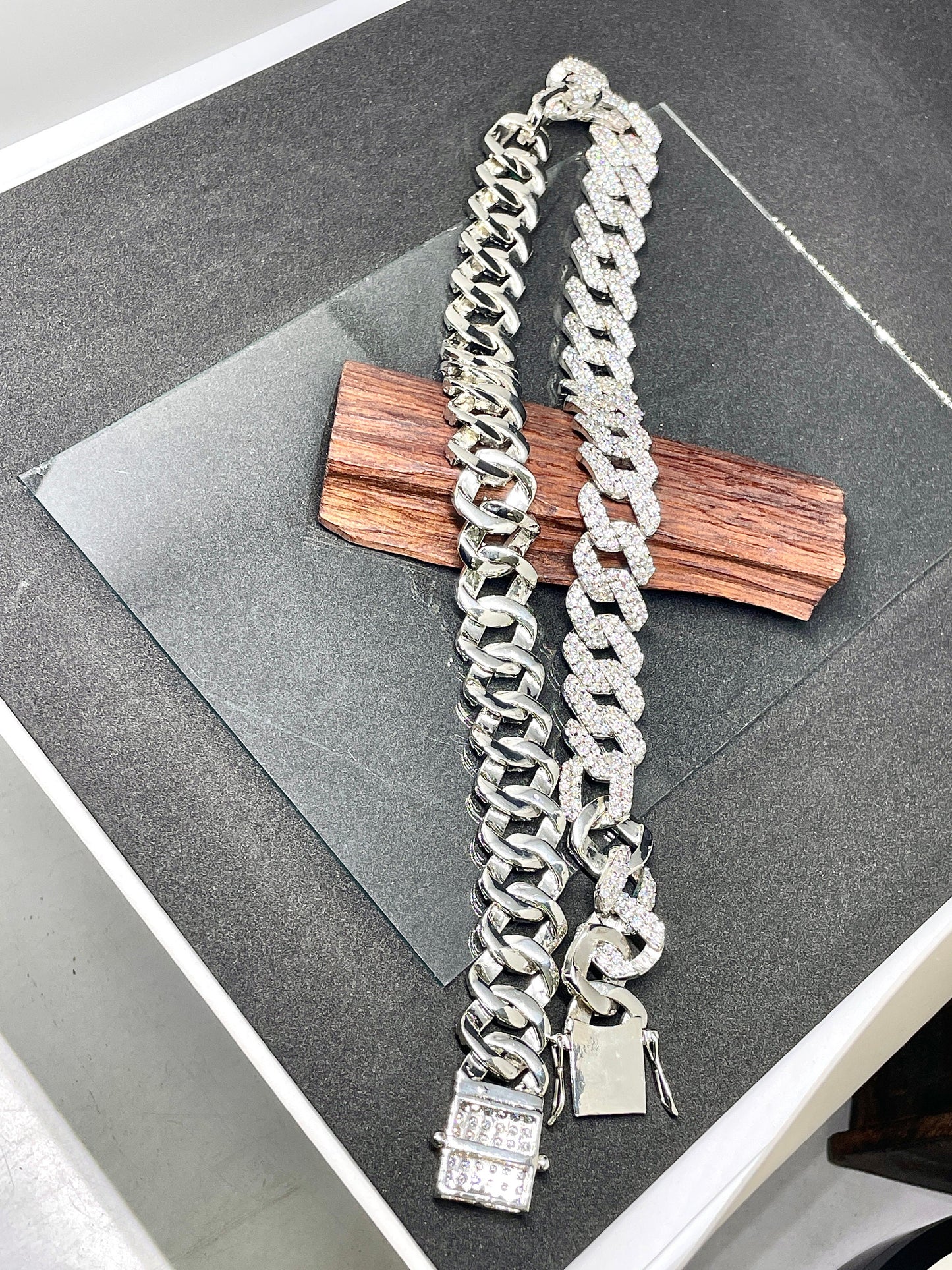 14MM VVS1 Moissanite Diamond Miami Cuban Chain With 14k White Gold Finished In Sterling Silver 925 , 16 - 26'' ,Pass The Diamond Tester
