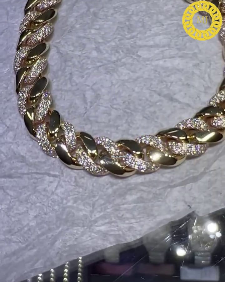 Heavy Quality | 15mm Icy Cuban Link Chain | VVS1 Quality Moissanite Diamond | 925 Sterling Silver | Gold Plated | Gift For Men and Women |