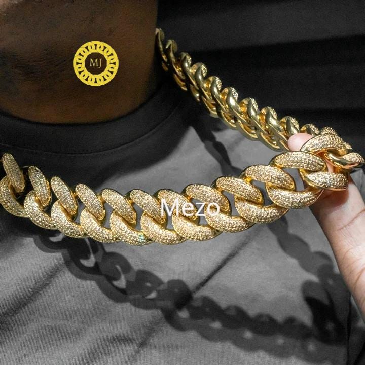 Heavy Solid 925 Sterling Silver Men's VVS1 Moissanite Diamonds Studded Cuban Chain,Iced Out Rapper chains,28mm wide, Quality Box Clasp