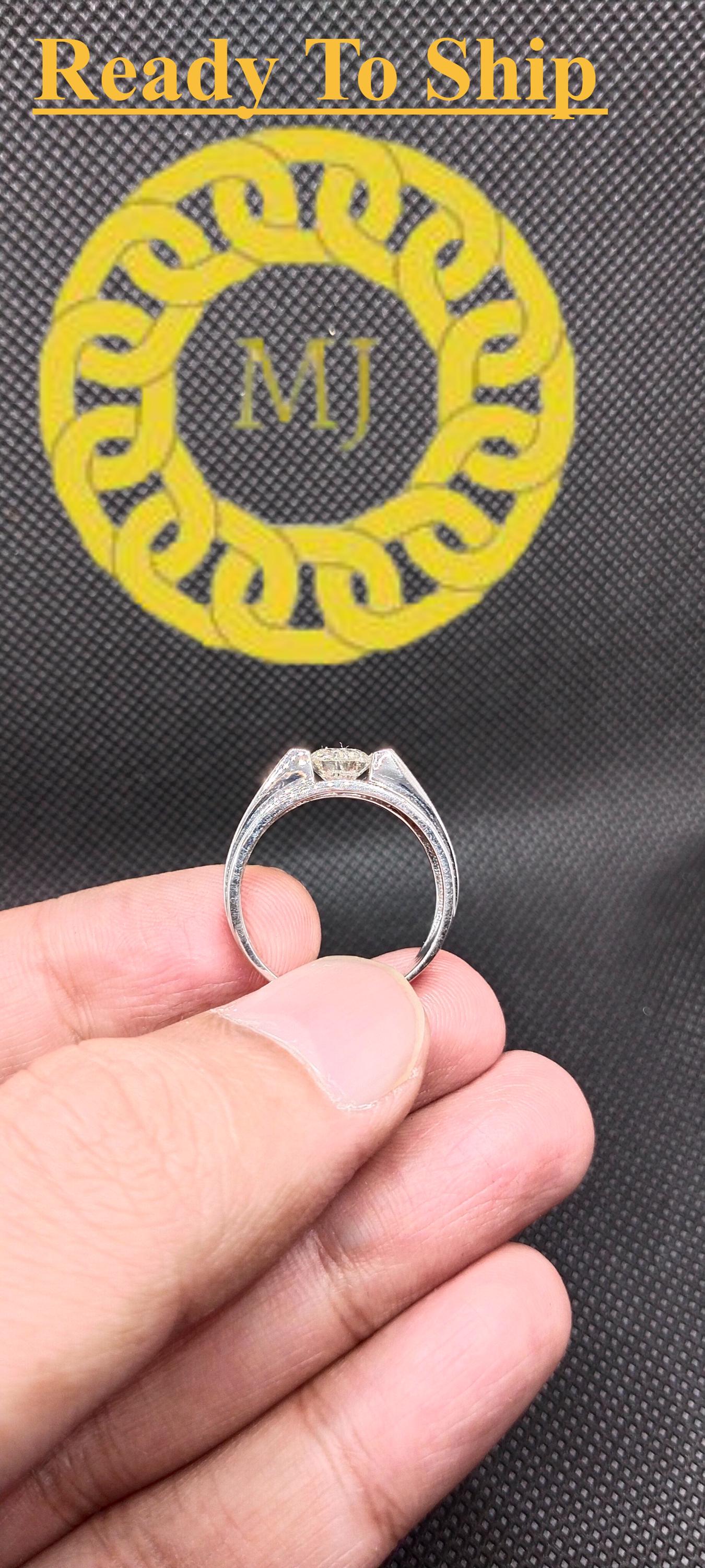 Natural Diamond Men's ring-Round Diamonds-18k Solid Gold-Solitaire diamond men Band-April birthstone ring-Engagement Ring-gents Diamond ring